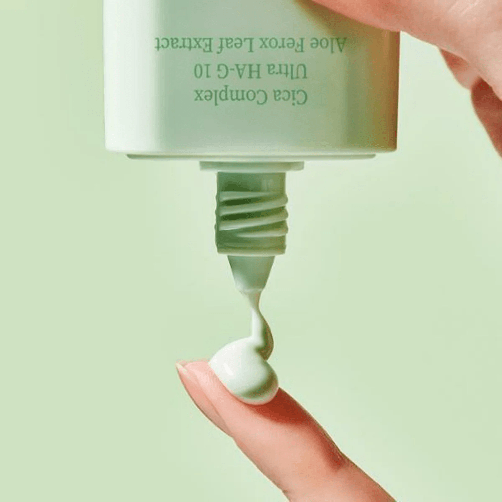 Mini - Cica Calming Sun Serum 1.5ml - MAKEUPMX Distribuidora