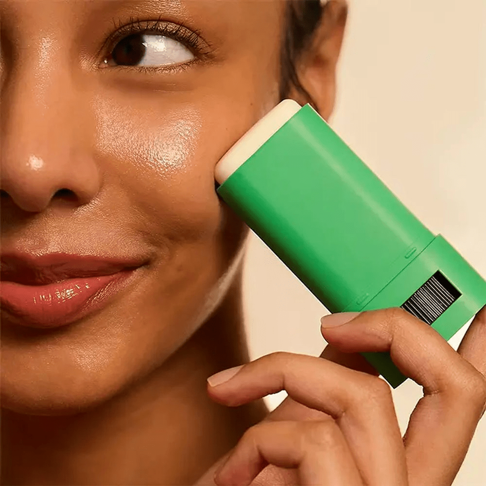 Black Bamboo Daily Soothing Sun Shield 20g - MAKEUPMX Distribuidora